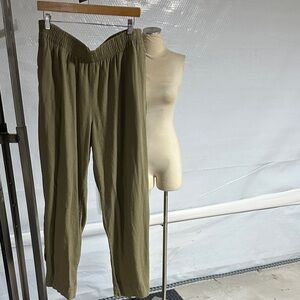 Old Navy Olive Women's Wide Leg Pants